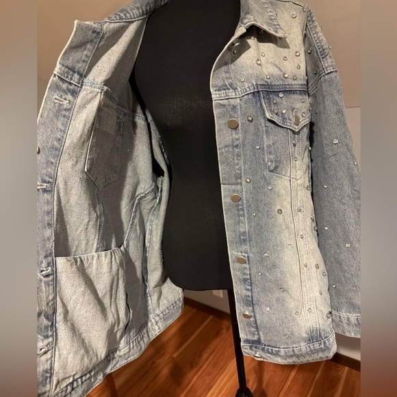 Fate Jean Jacket with rhinestones - Picture 3 of 6